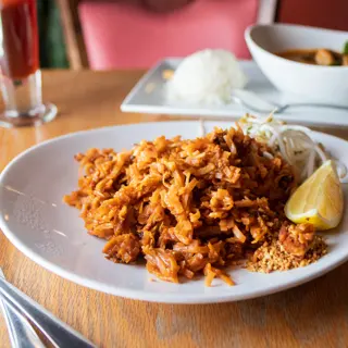 R1. Pad Thai